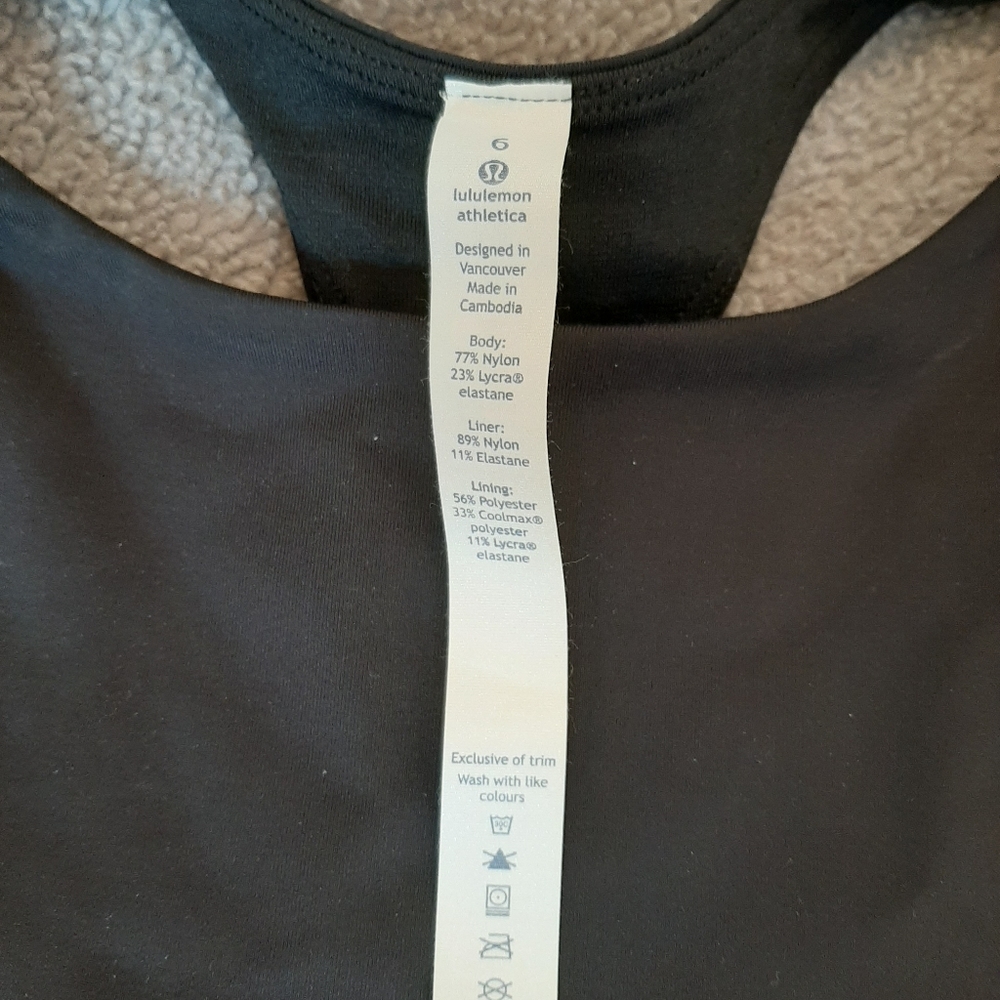 NWT Lululemon In Training Tank - Picture 2 of 6